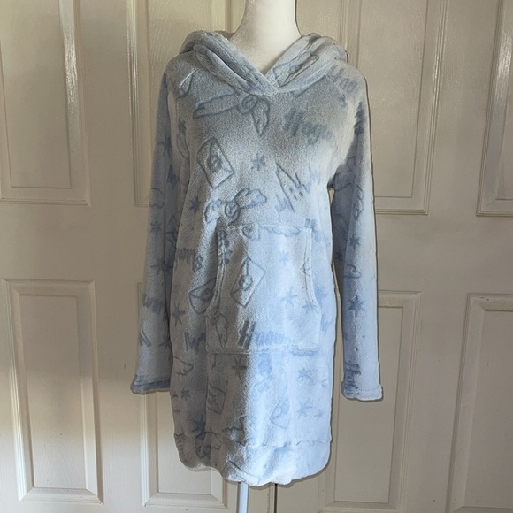 Wizarding World Of Harry Potter Light Blue Plush Snuggie - Picture 4 of 8